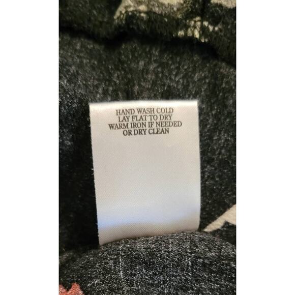 Altard State Blouse Black with Roses Size L - Picture 4 of 5